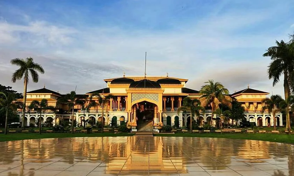 Istana Maimun: Permata Kesultanan Deli